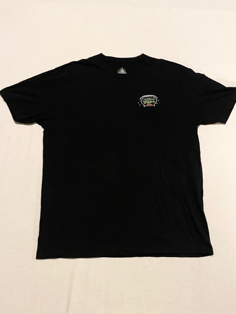 Disney Parks Hocus Pocus Villain Spelltacular 2024 T-Shirt XXL Black Halloween